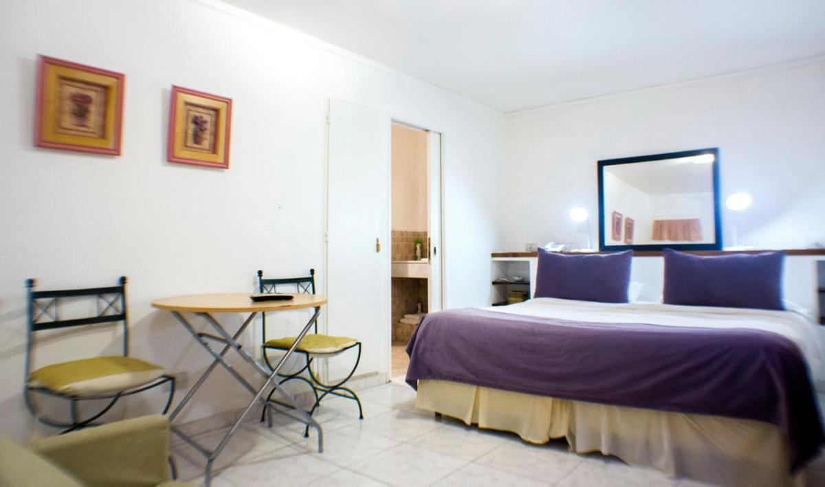 Bernie'S Bed & Breakfast , A 3 Kilometros Del Aerop Ezeiza, Van ,In-Out, Free Ezeiza Airport Exterior foto